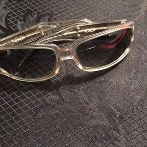 Eyeglasses